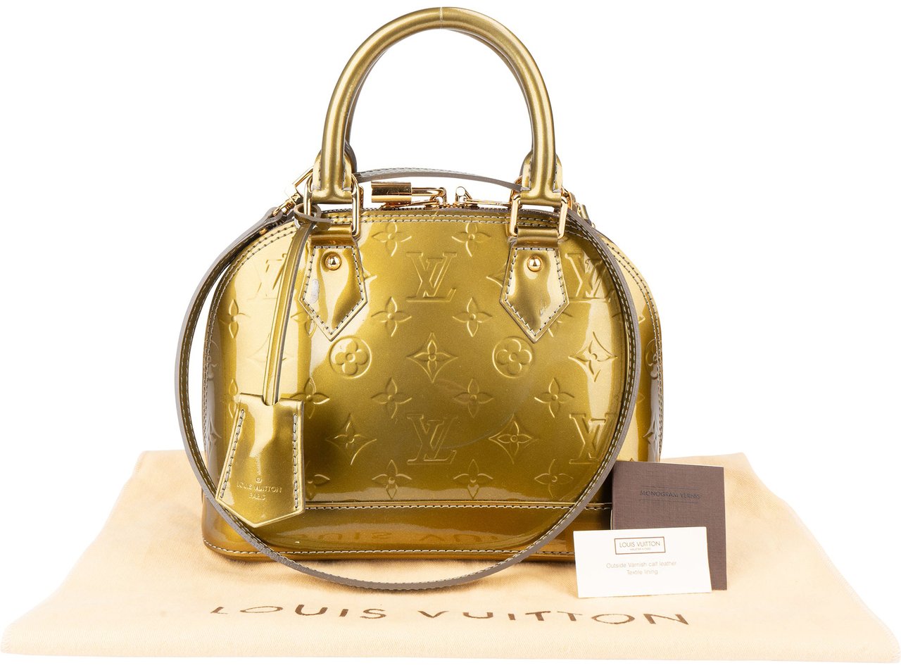 Louis Vuitton Louis Vuitton Vernis Monogram Alma BB Handbag Groen