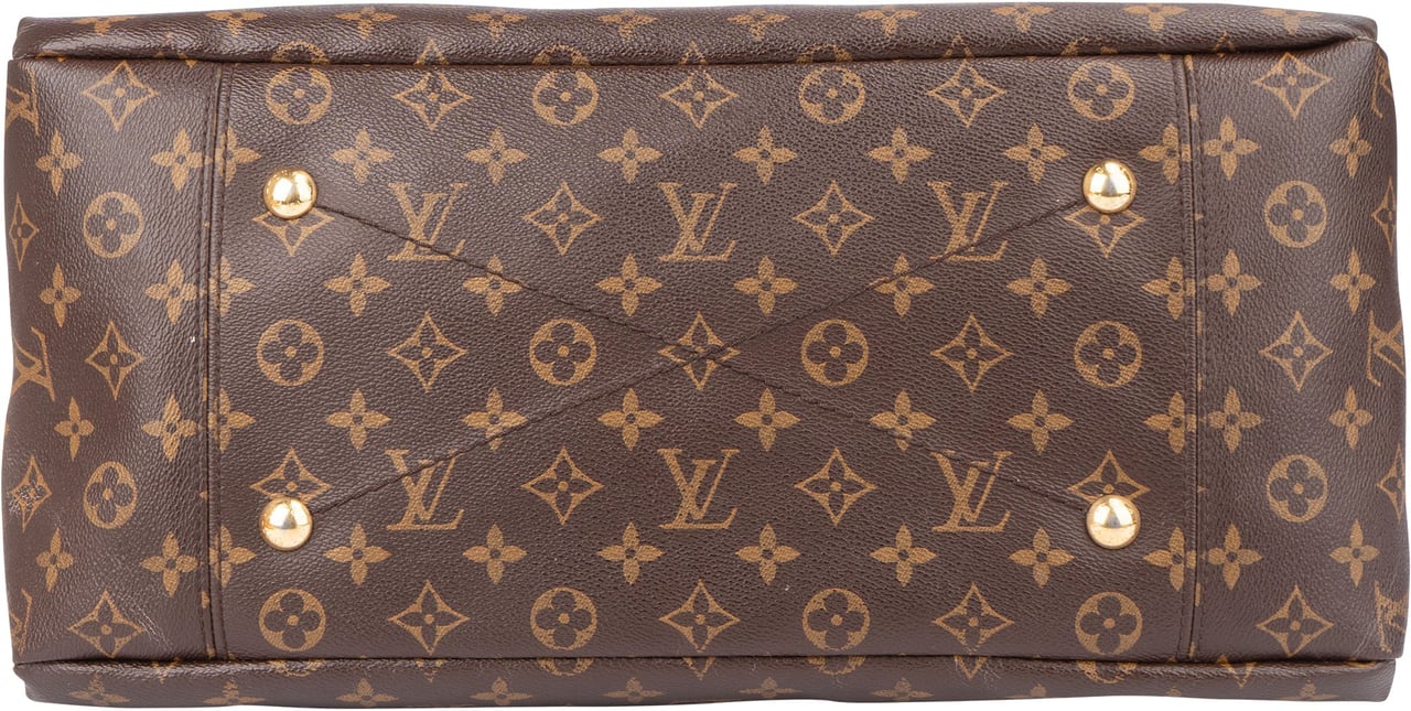 Louis Vuitton Canvas Monogram Artsy MM Handbag Bruin