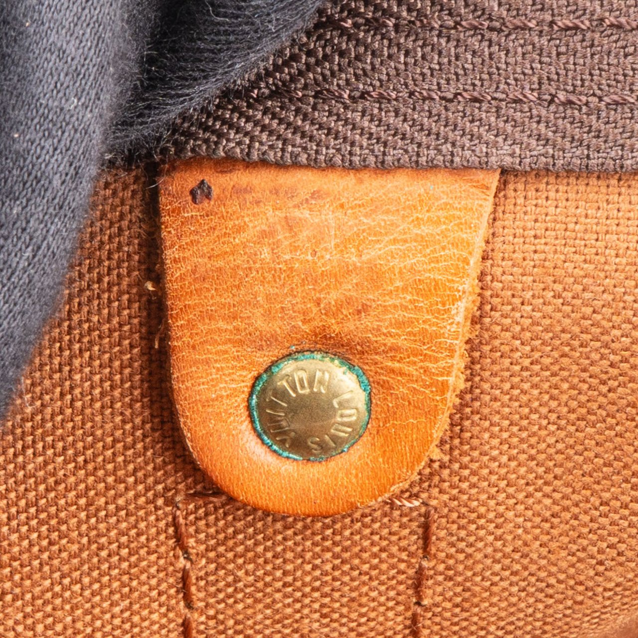 Louis Vuitton Louis Vuitton Canvas Monogram Keepall 55 Bruin