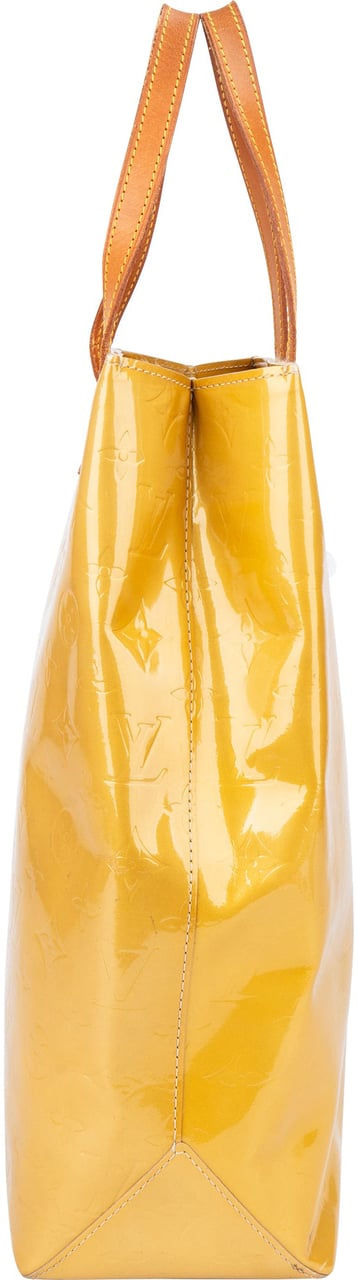 Louis Vuitton Louis Vuitton Vernis Monogram Reade MM Handbag Geel