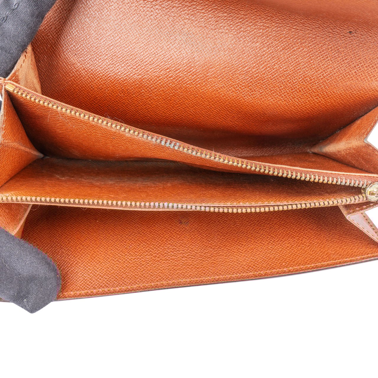 Louis Vuitton Louis Vuitton Canvas Monogram Sarah Wallet Divers