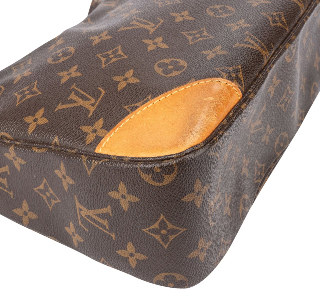 Louis Vuitton Louis Vuitton Canvas Monogram Boulogne Crossbody Bag Bruin