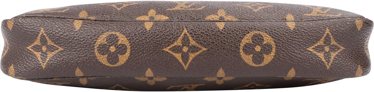 Louis Vuitton Louis Vuitton Canvas Monogram Pochette Accessoire Handbag Bruin