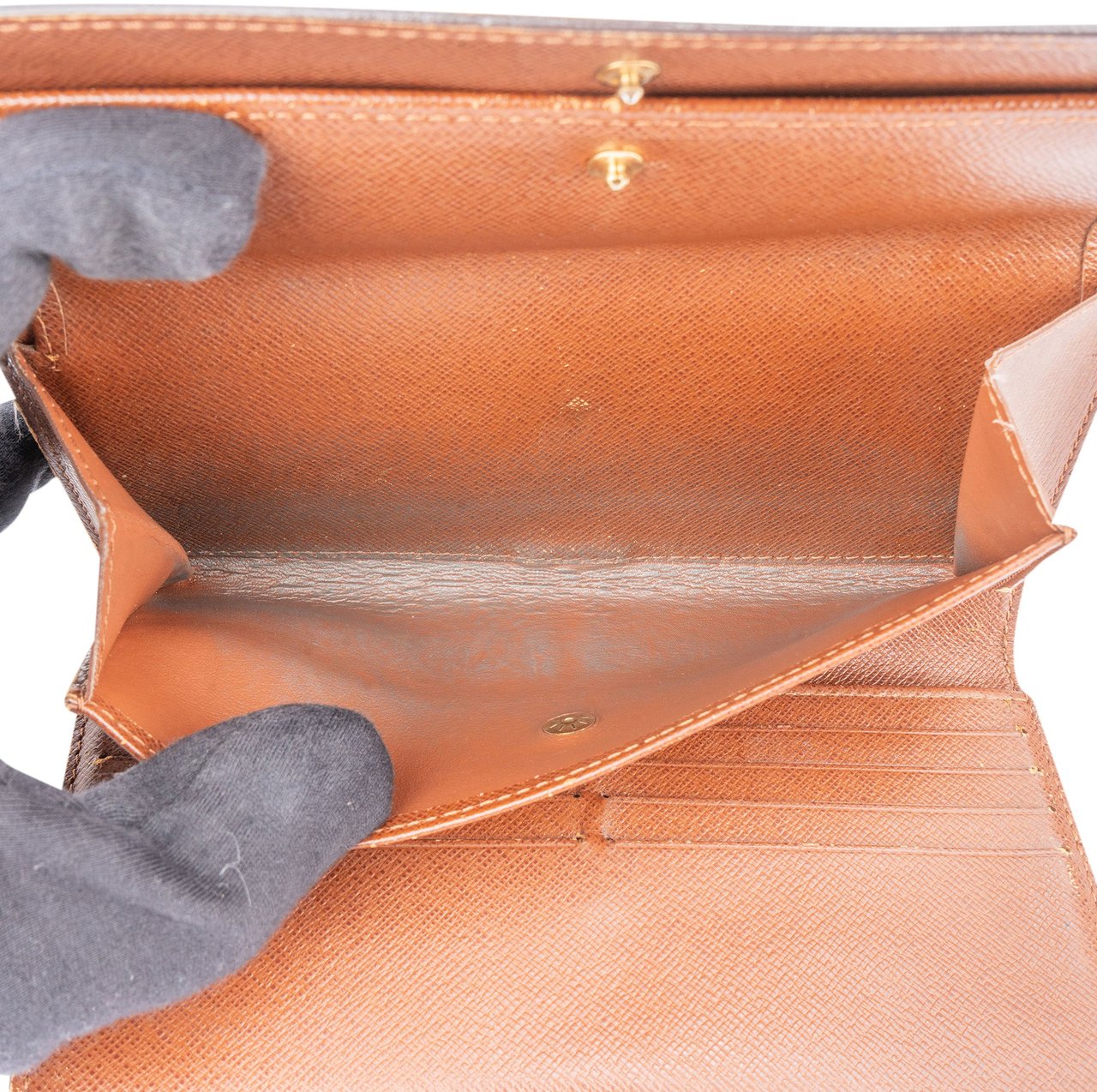 Louis Vuitton Louis Vuitton Canvas Monogram Sarah Wallet Divers
