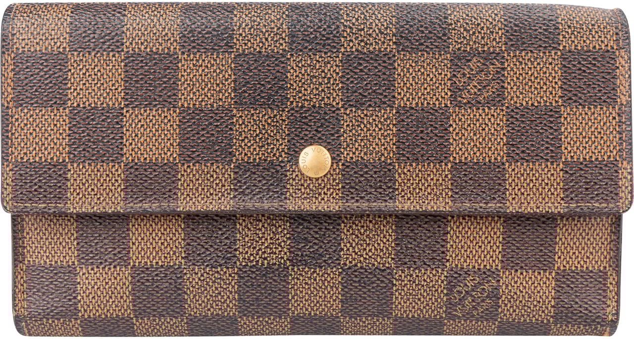 Louis Vuitton Louis Vuitton Damier Ebene Monogram Sarah Wallet Bruin