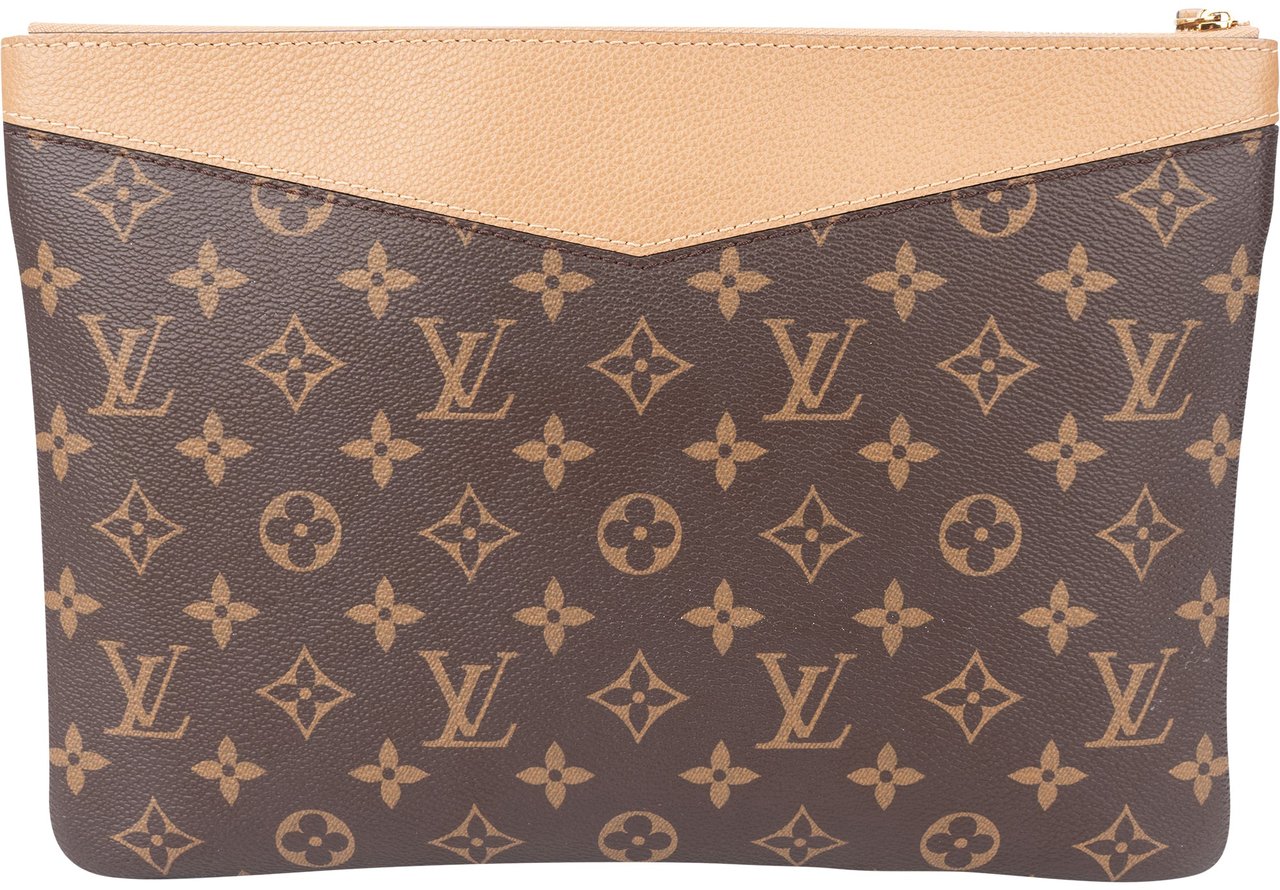 Louis Vuitton Louis Vuitton Canvas Monogram Daily Clutch Bruin