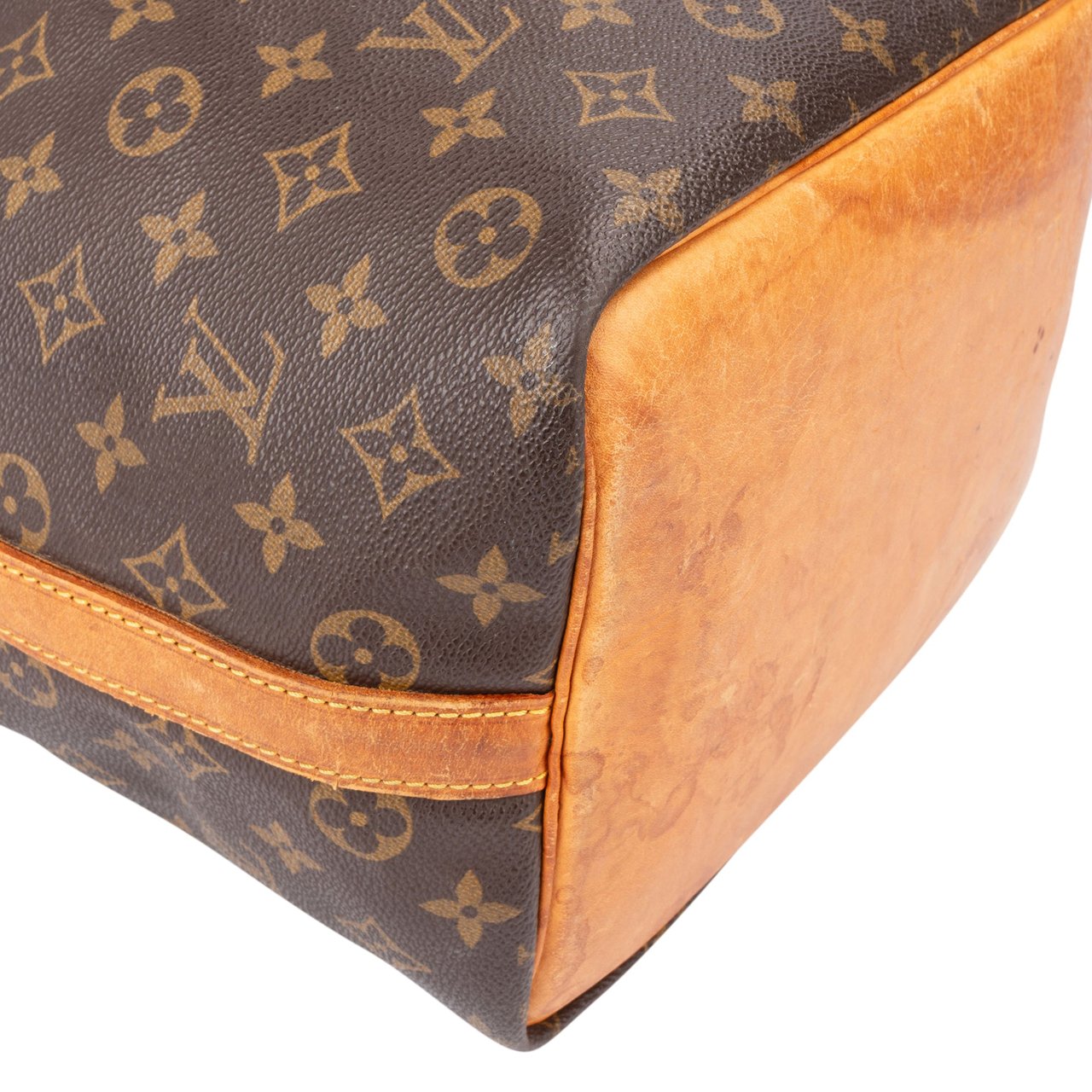 Louis Vuitton Louis Vuitton Canvas Monogram Sac Noe Petit Shoulder Bag Bruin