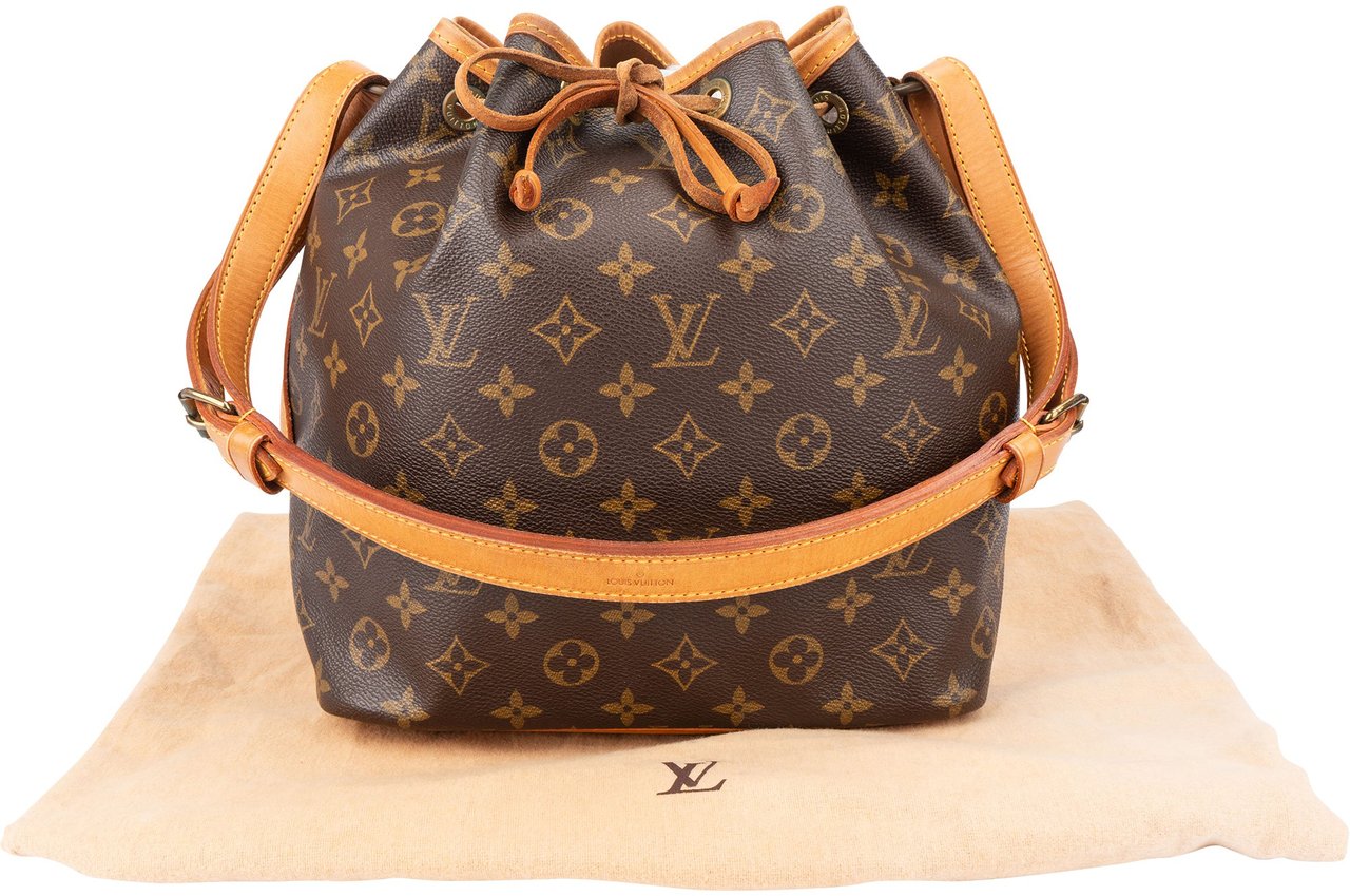 Louis Vuitton Louis Vuitton Canvas Monogram Sac Noe Petit Shoulder Bag Bruin