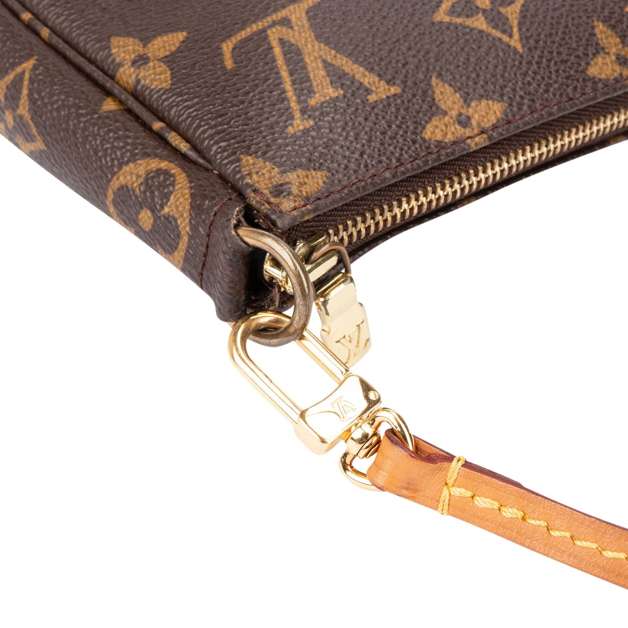 Louis Vuitton Louis Vuitton Canvas Monogram Pochette Accessoire Handbag Bruin