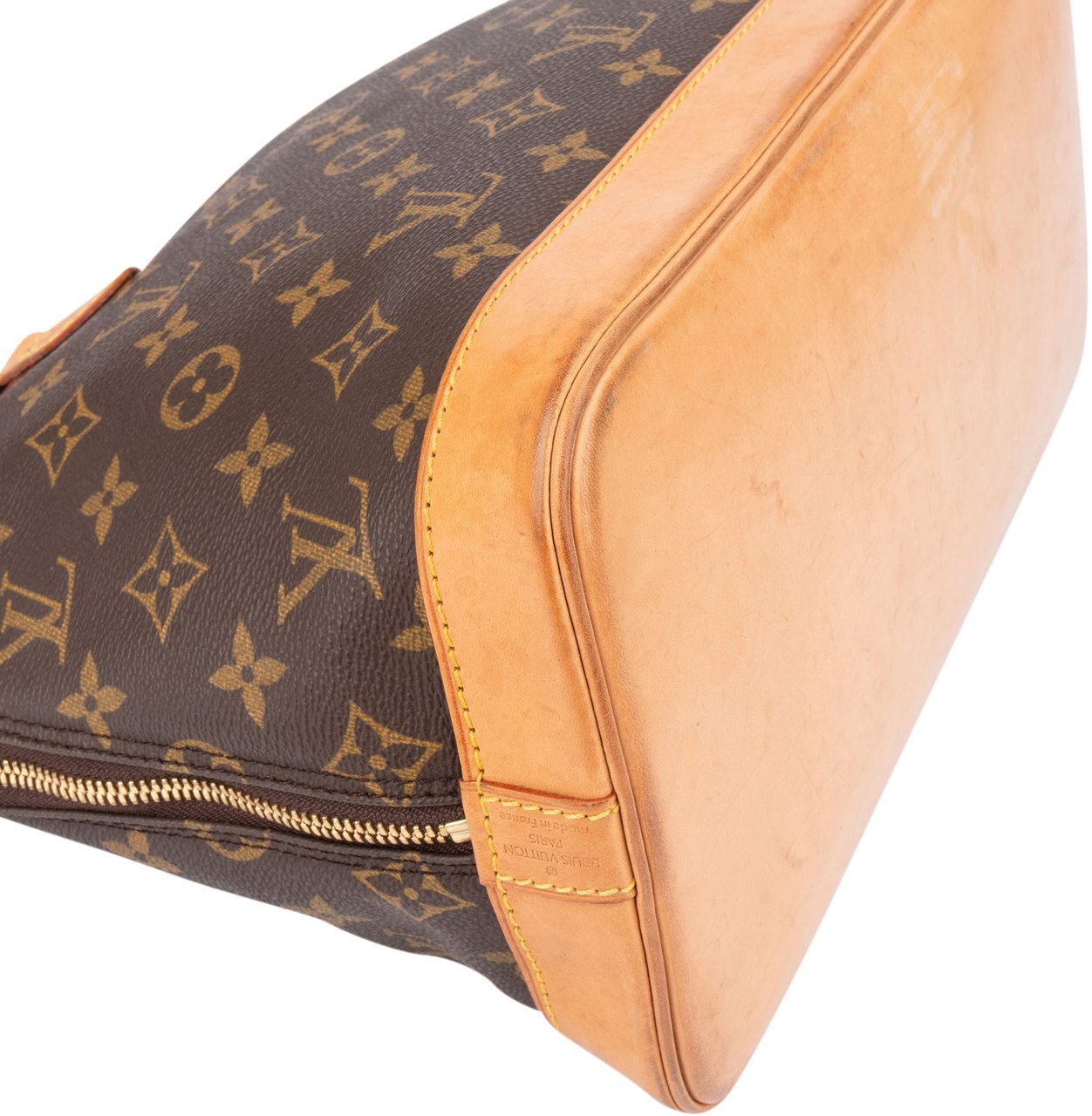 Louis Vuitton Louis Vuitton Canvas Monogram Alma PM Handbag Bruin