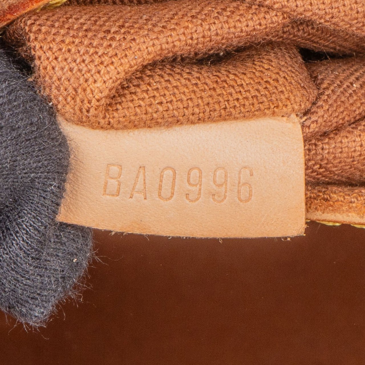 Louis Vuitton Louis Vuitton Canvas Monogram Alma PM Handbag Bruin