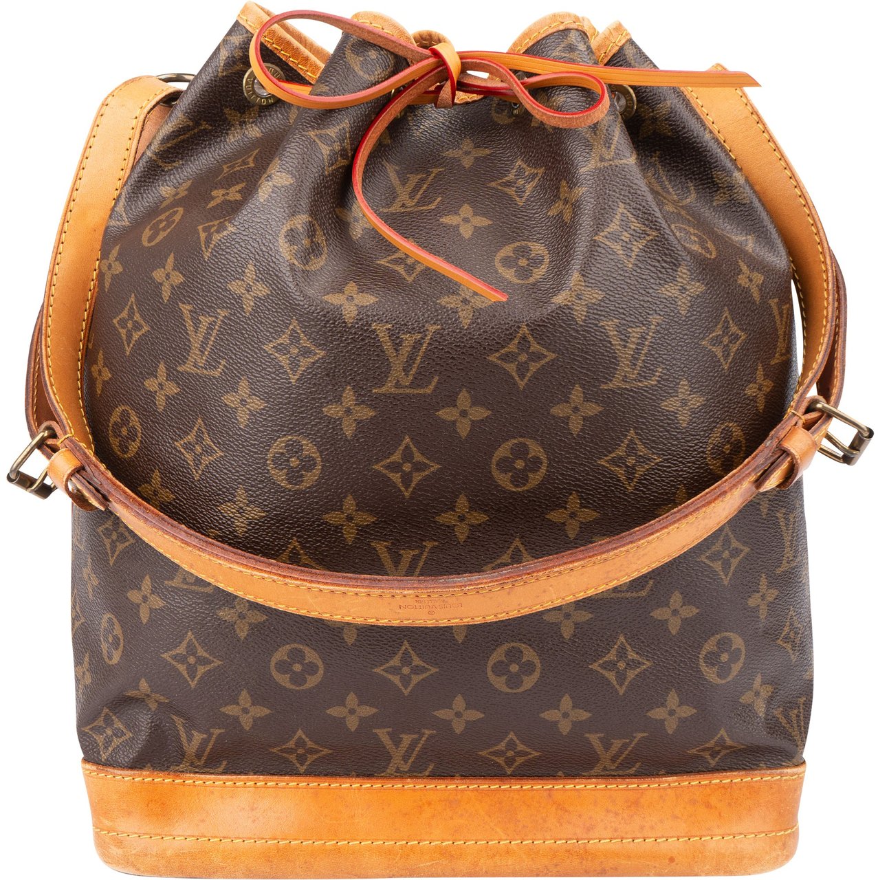 Louis Vuitton Louis Vuitton Canvas Monogram Sac Noe Grande Shoulder Bag Bruin