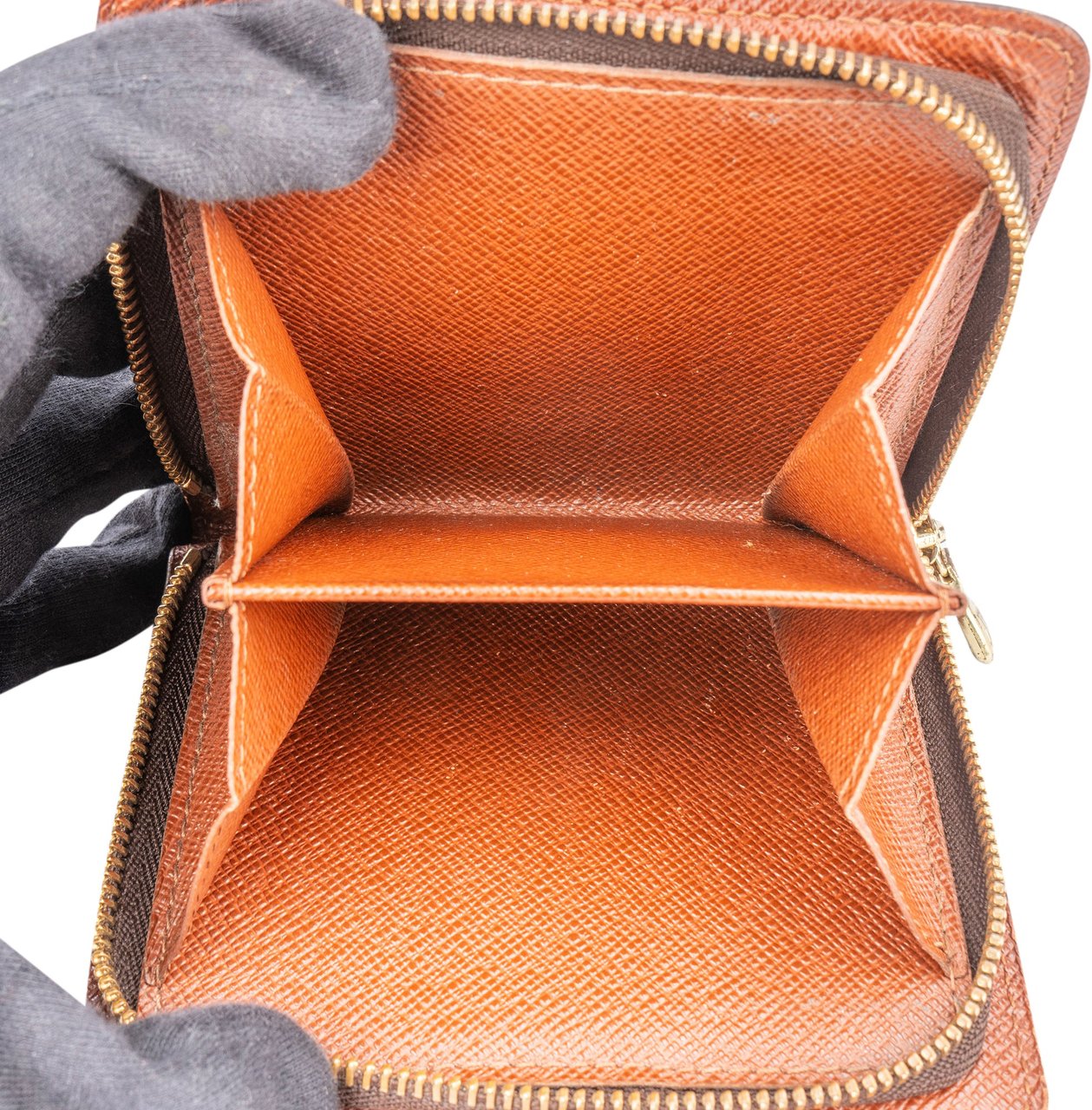 Louis Vuitton Louis Vuitton Canvas Monogram Clip Wallet Divers