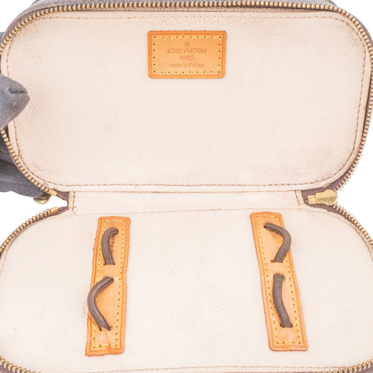 Louis Vuitton Louis Vuitton Canvas Monogram Trousse Blush PM Bruin