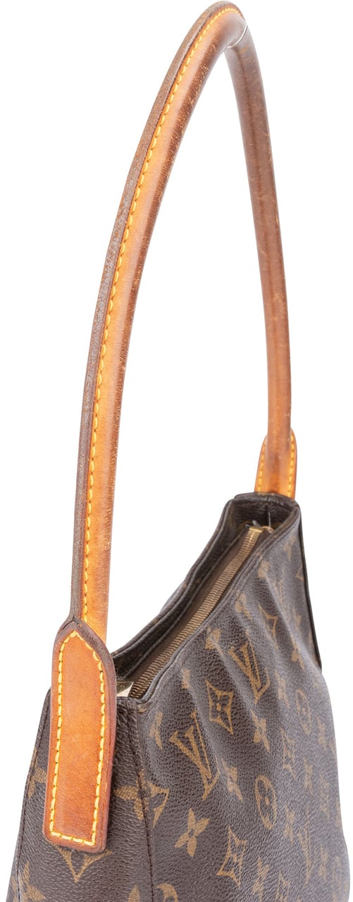 Louis Vuitton Louis Vuitton Canvas Monogram Looping MM Shoulder Bag Bruin