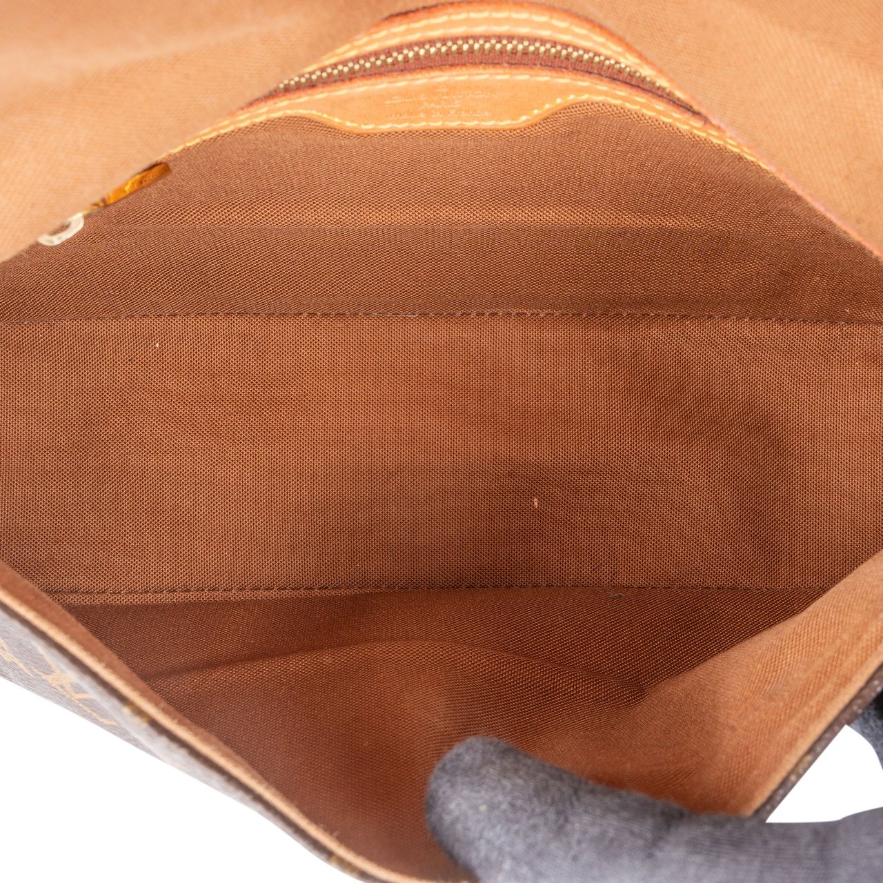 Louis Vuitton Louis Vitton Canvas Monogram Looping PM Shoulder Bag Bruin