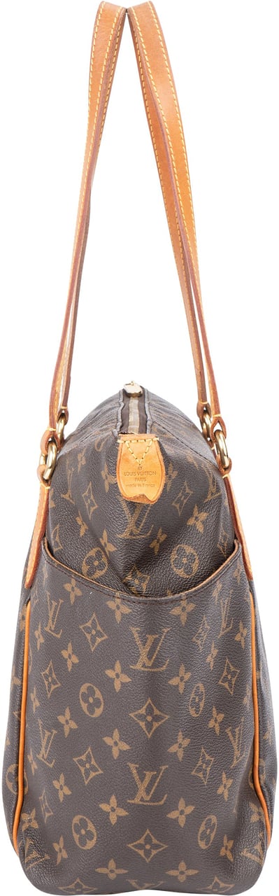 Louis Vuitton Louis Vuitton Canvas Monogram Totally GM Shoulder Bag Bruin