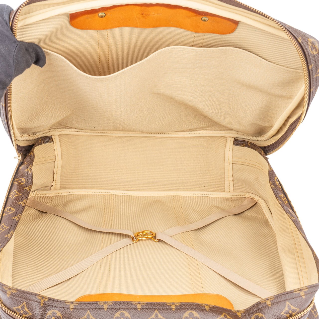 Louis Vuitton Canvas Monogram Sirius Travel Bag Bruin