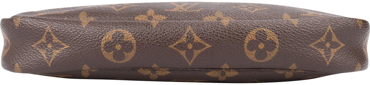 Louis Vuitton Louis Vuitton Canvas Monogram Pochette Accessoire Handbag Bruin