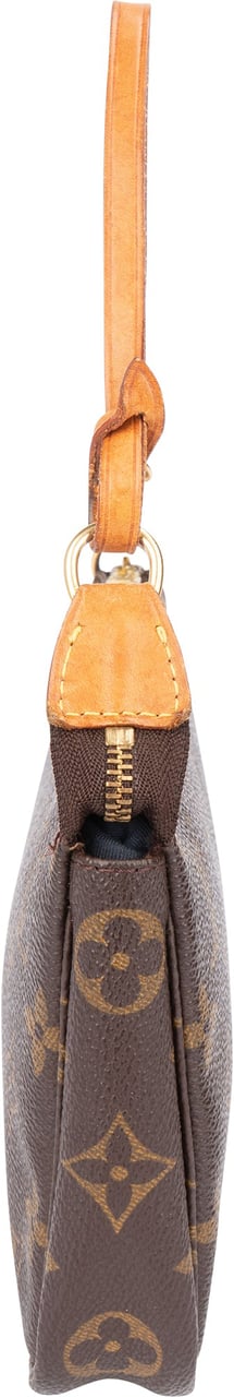 Louis Vuitton Louis Vuitton Canvas Monogram Pochette Accessoire Handbag Bruin