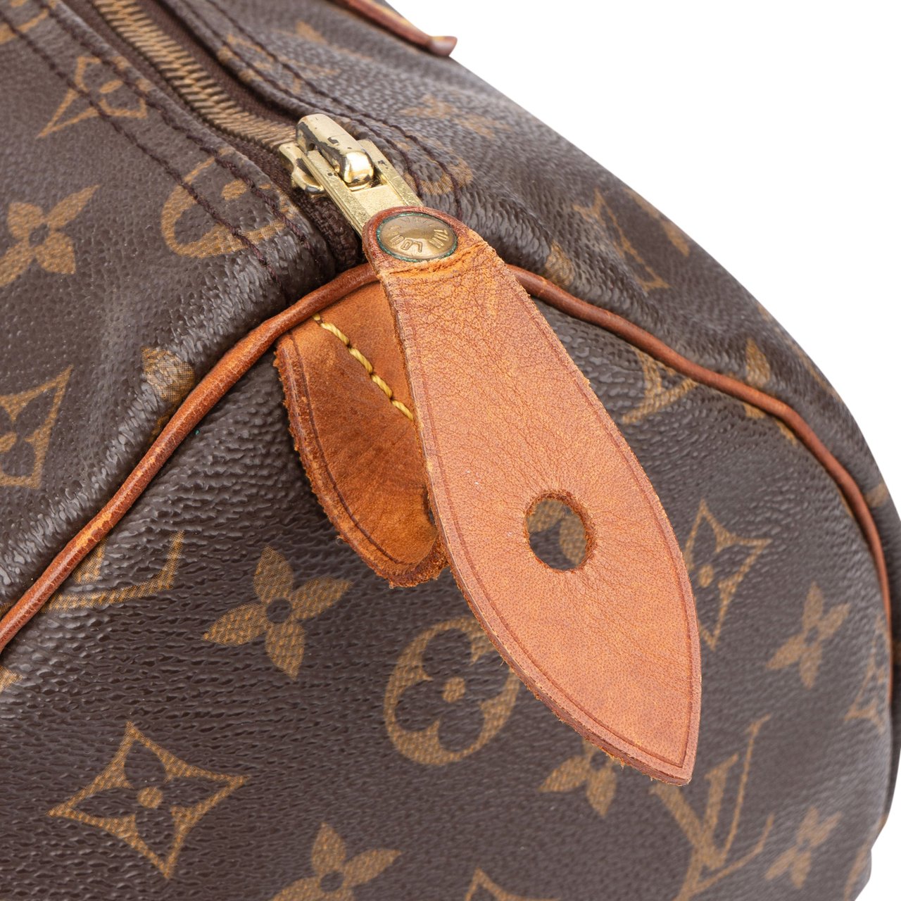 Louis Vuitton Louis Vuitton Canvas Monogram Speedy 35 Handbag Bruin