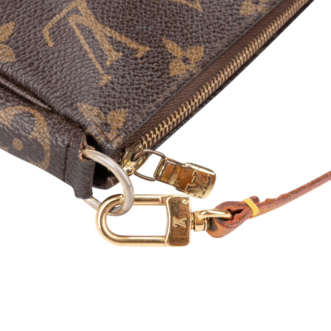 Louis Vuitton Louis Vuitton Canvas Monogram Pochette Accessoire Handbag Bruin