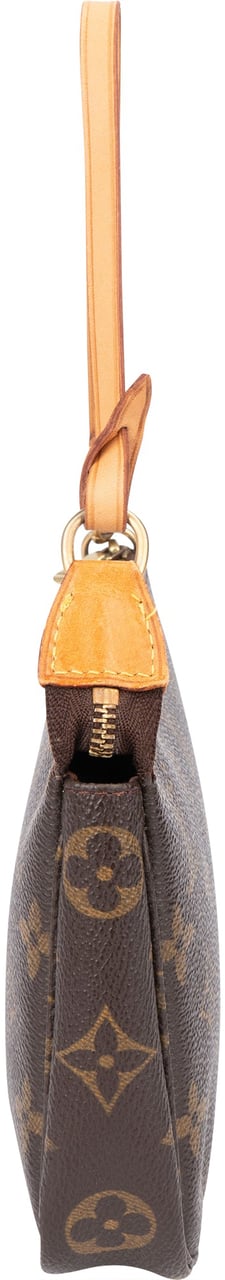 Louis Vuitton Louis Vuitton Canvas Monogram Pochette Accessoire Handbag Bruin