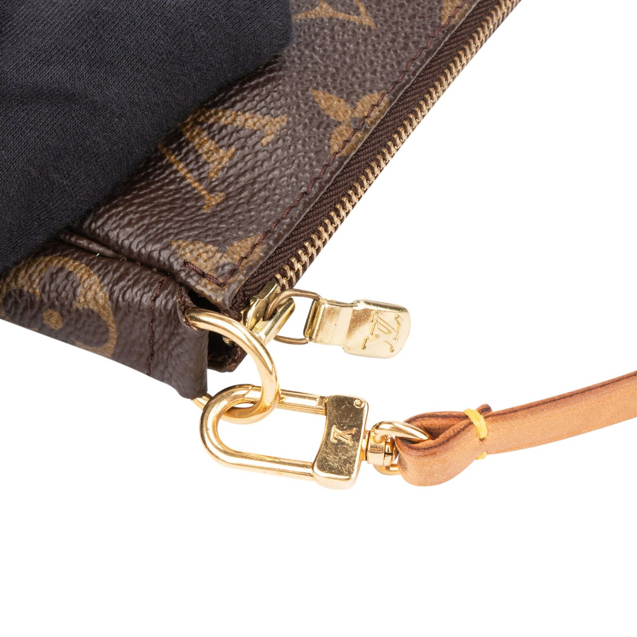 Louis Vuitton Louis Vuitton Canvas Monogram Pochette Accessoire Handbag Bruin
