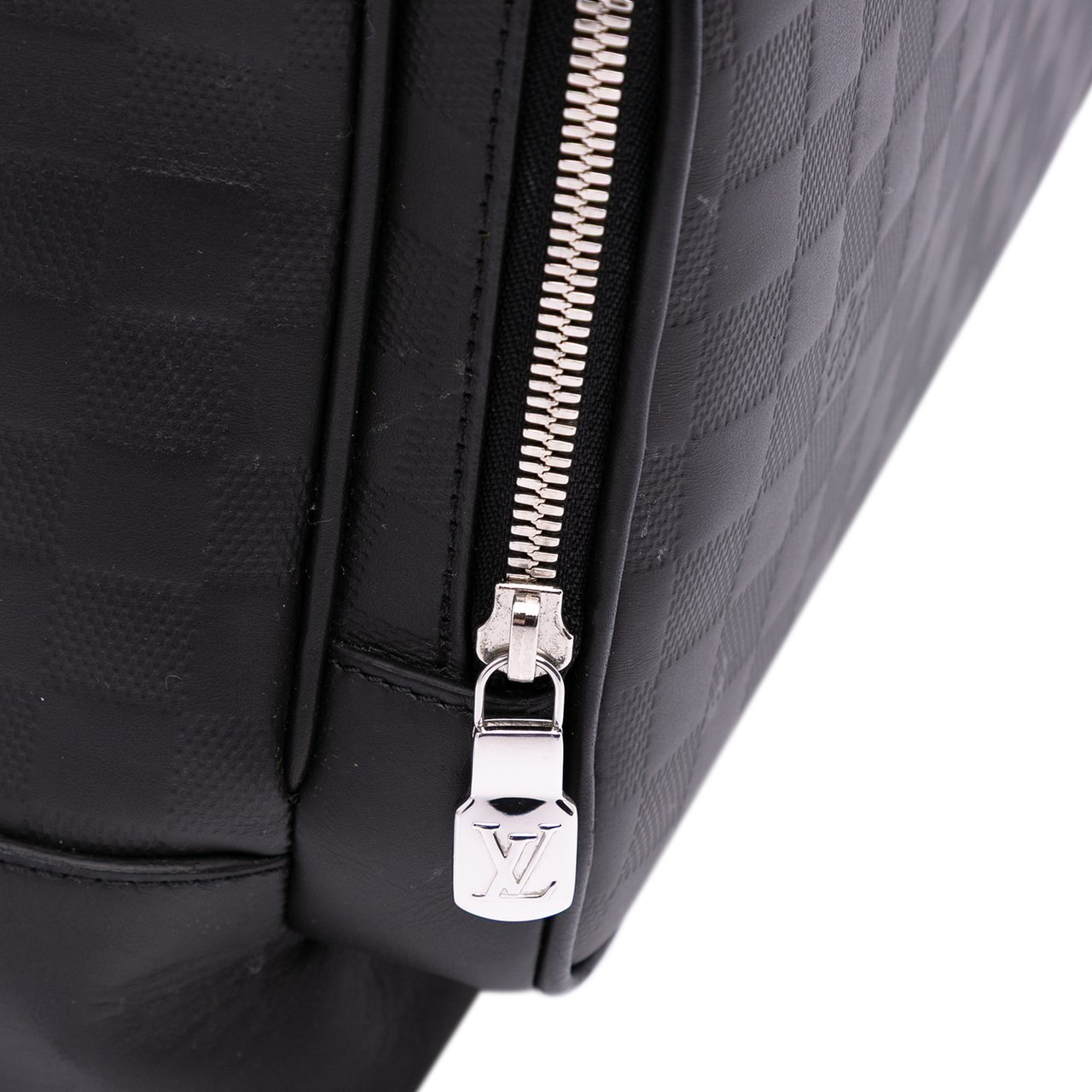 Louis Vuitton Damier Infini Campus Zwart