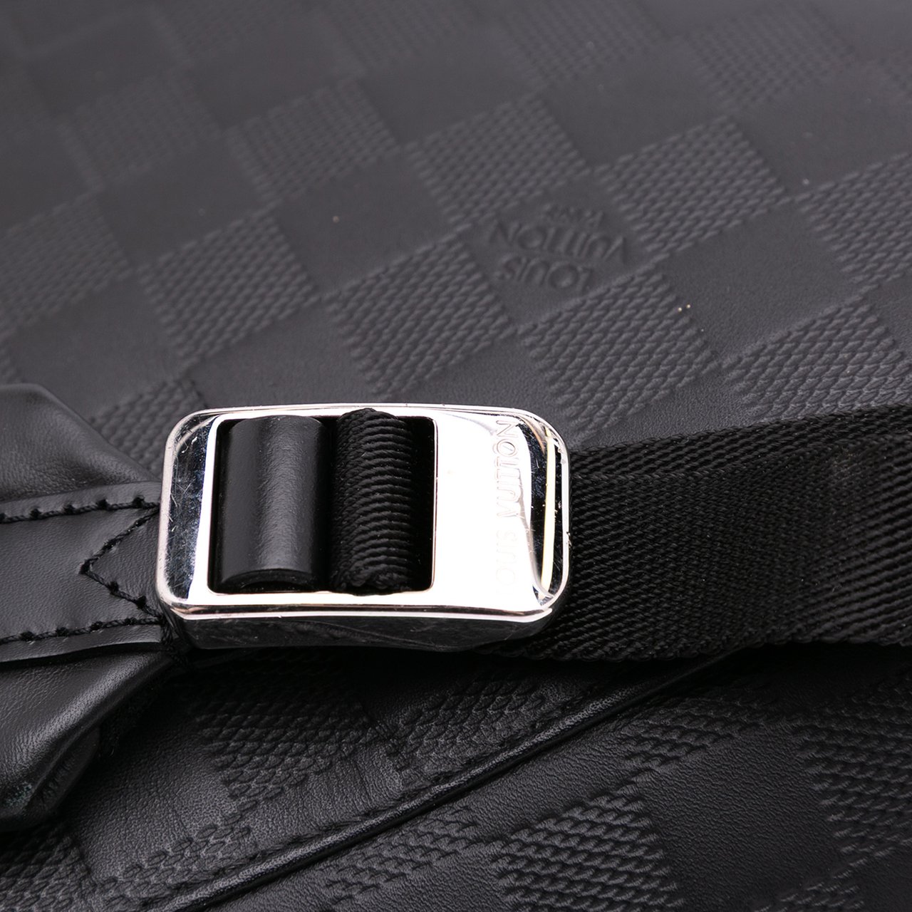 Louis Vuitton Damier Infini Campus Zwart