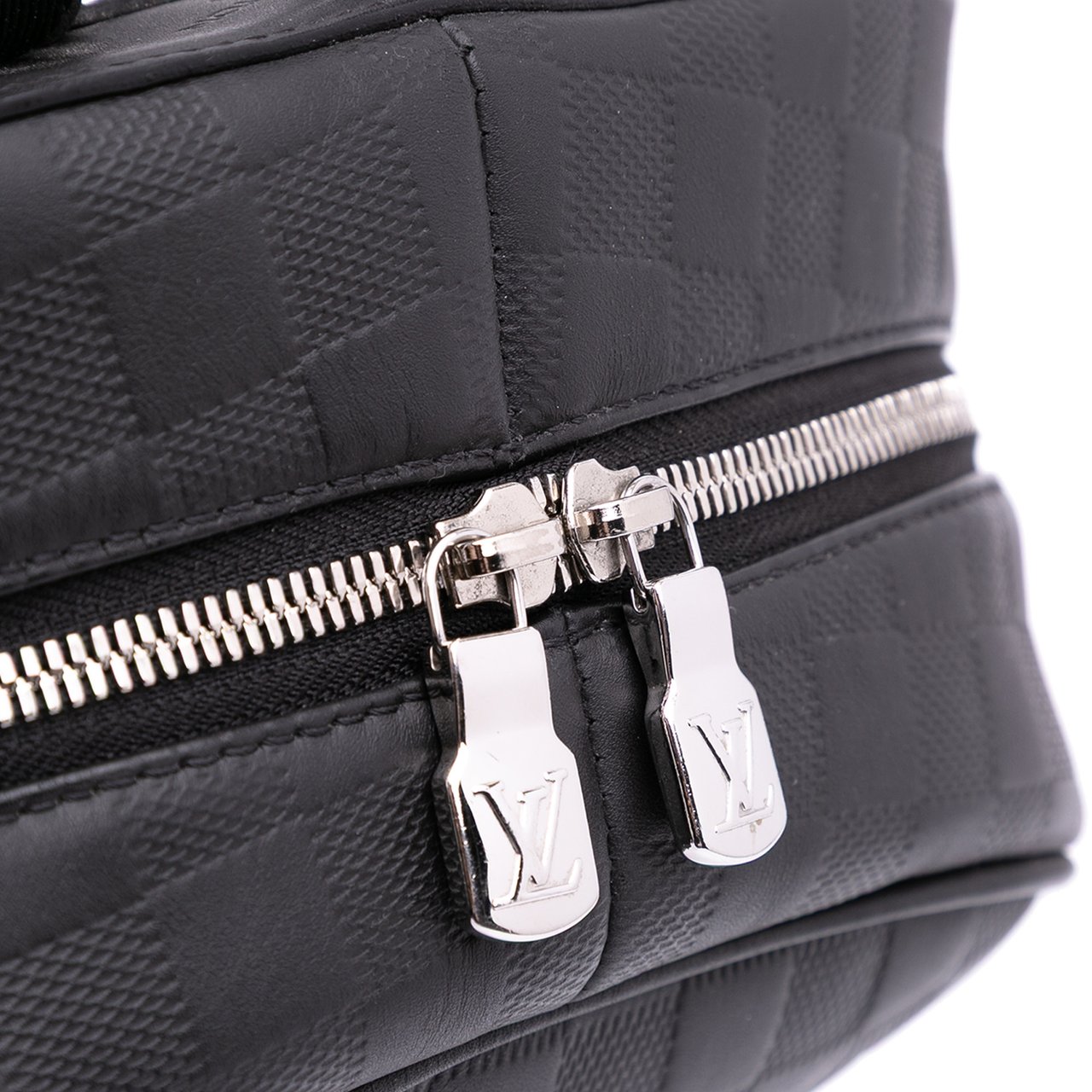 Louis Vuitton Damier Infini Campus Zwart