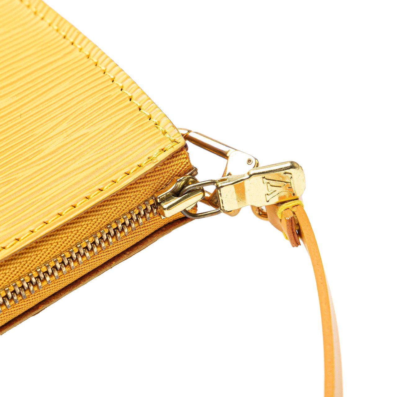 Louis Vuitton Epi Pochette Accessoires Geel