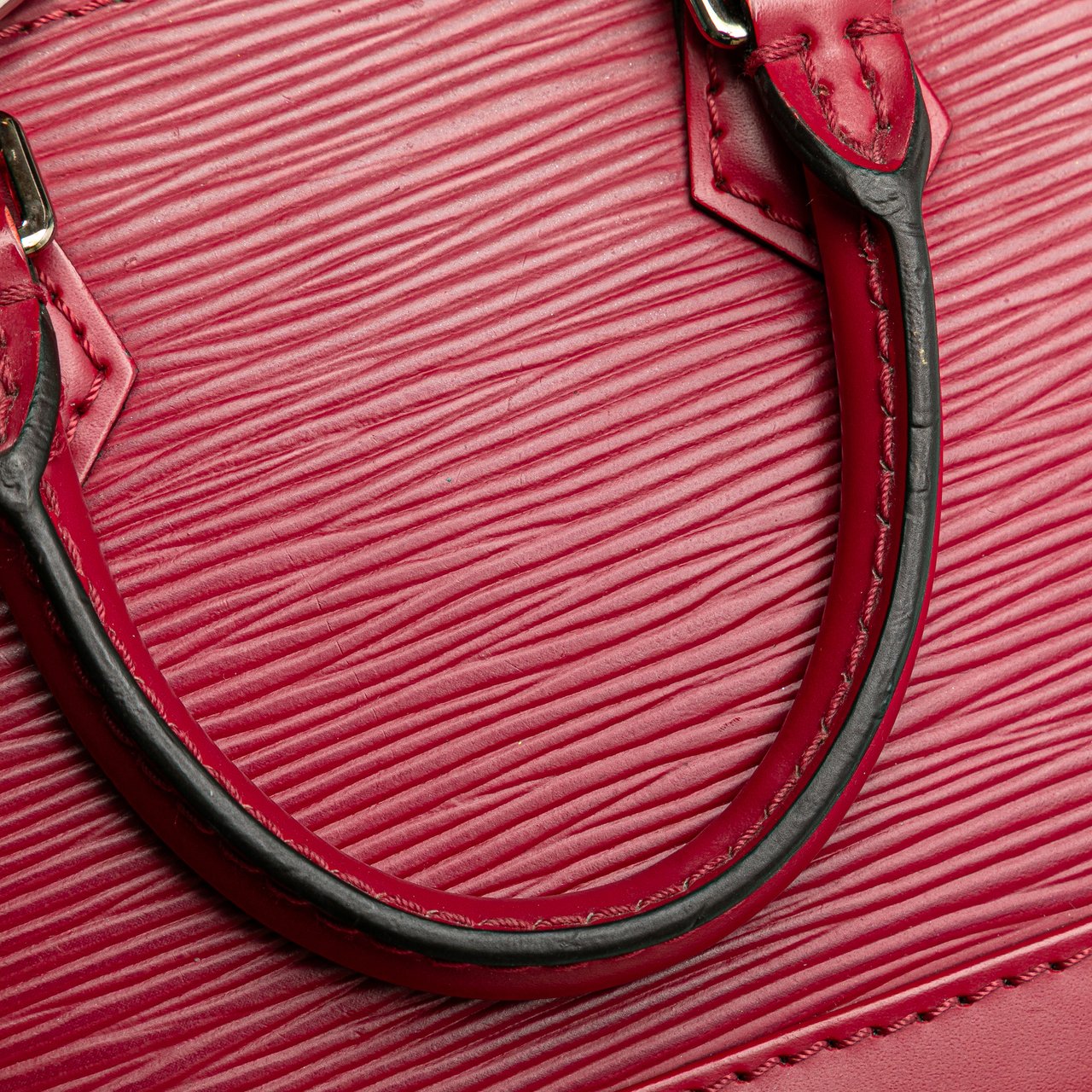 Louis Vuitton Epi Nano Alma Roze