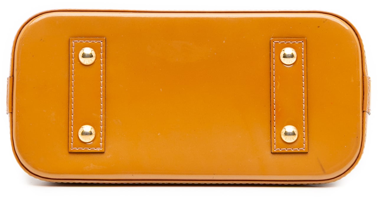 Louis Vuitton Monogram Vernis Alma BB Bruin