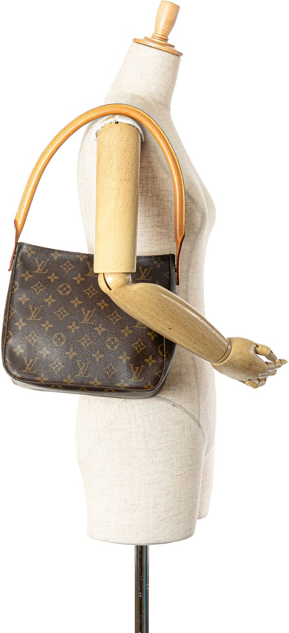 Louis Vuitton Monogram Looping MM Bruin