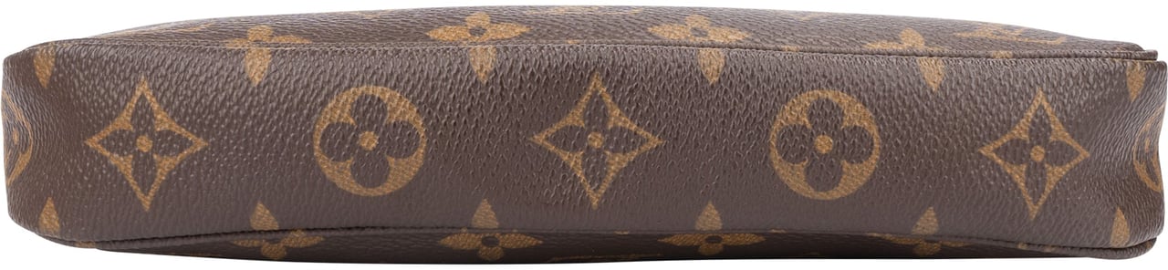 Louis Vuitton Louis Vuitton Canvas Monogram Pochette Accessoire Handbag Bruin