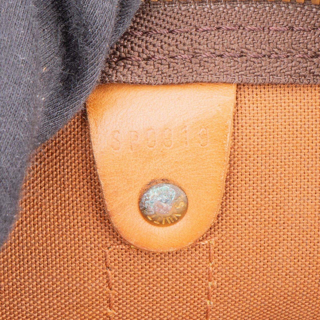Louis Vuitton Louis Vuitton Canvas Monogram Keepall 55 Bandouliere Bruin