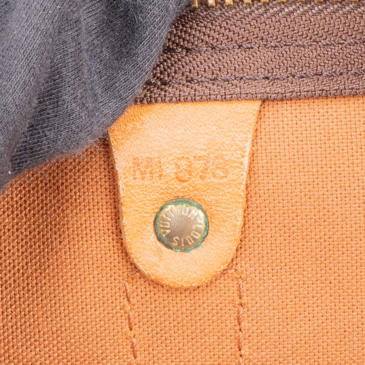 Louis Vuitton Louis Vuitton Canvas Monogram Keepall 60 Bruin