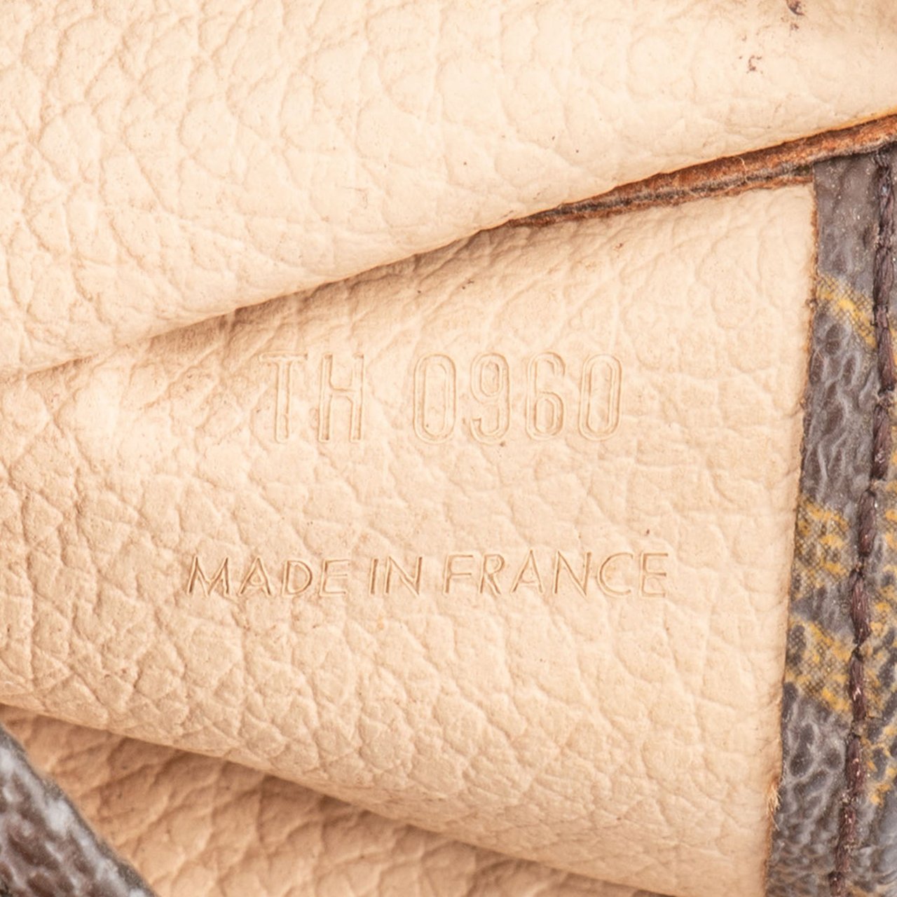 Louis Vuitton Louis Vuitton Canvas Monogram Poche Toilette 19 Pouch Bruin