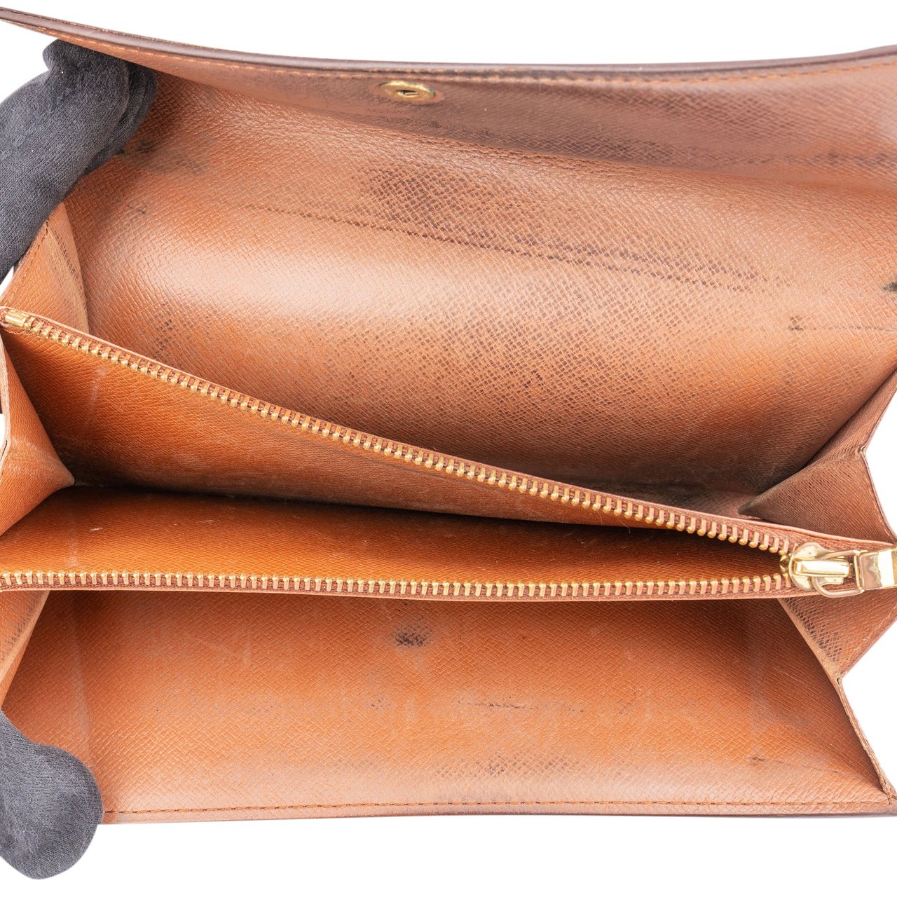 Louis Vuitton Louis Vuitton Canvas Monogram Sarah Wallet Divers
