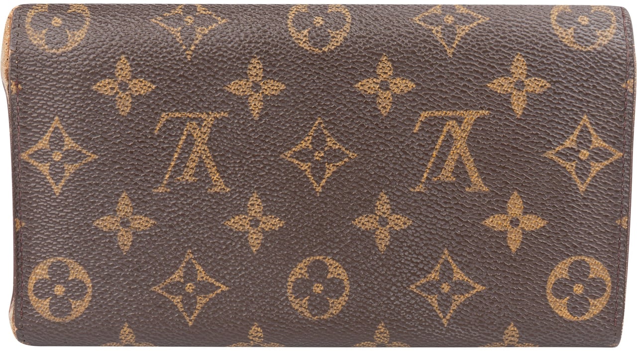 Louis Vuitton Louis Vuitton Canvas Monogram Sarah Wallet Divers