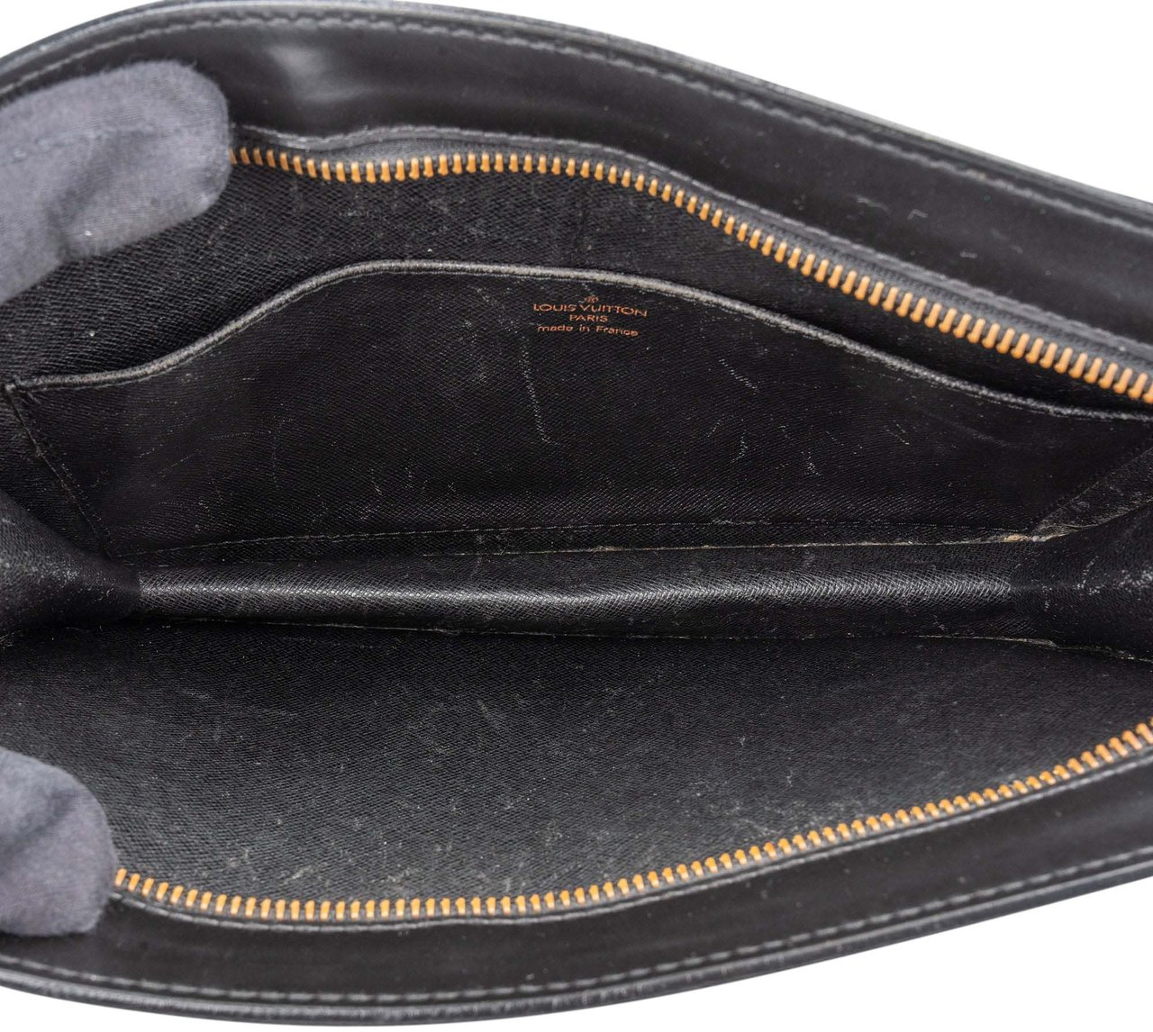 Louis Vuitton Louis Vuitton Noir Epi Leather Homme Pochette Clutch Zwart
