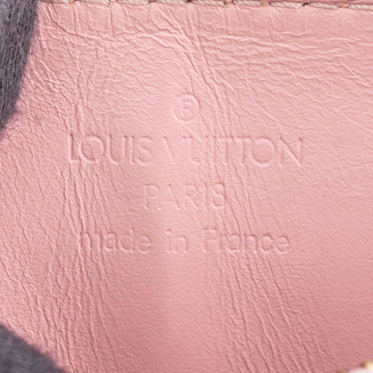 Louis Vuitton Louis Vuitton Vernis Monogram Lexington Pochette Handbag Divers