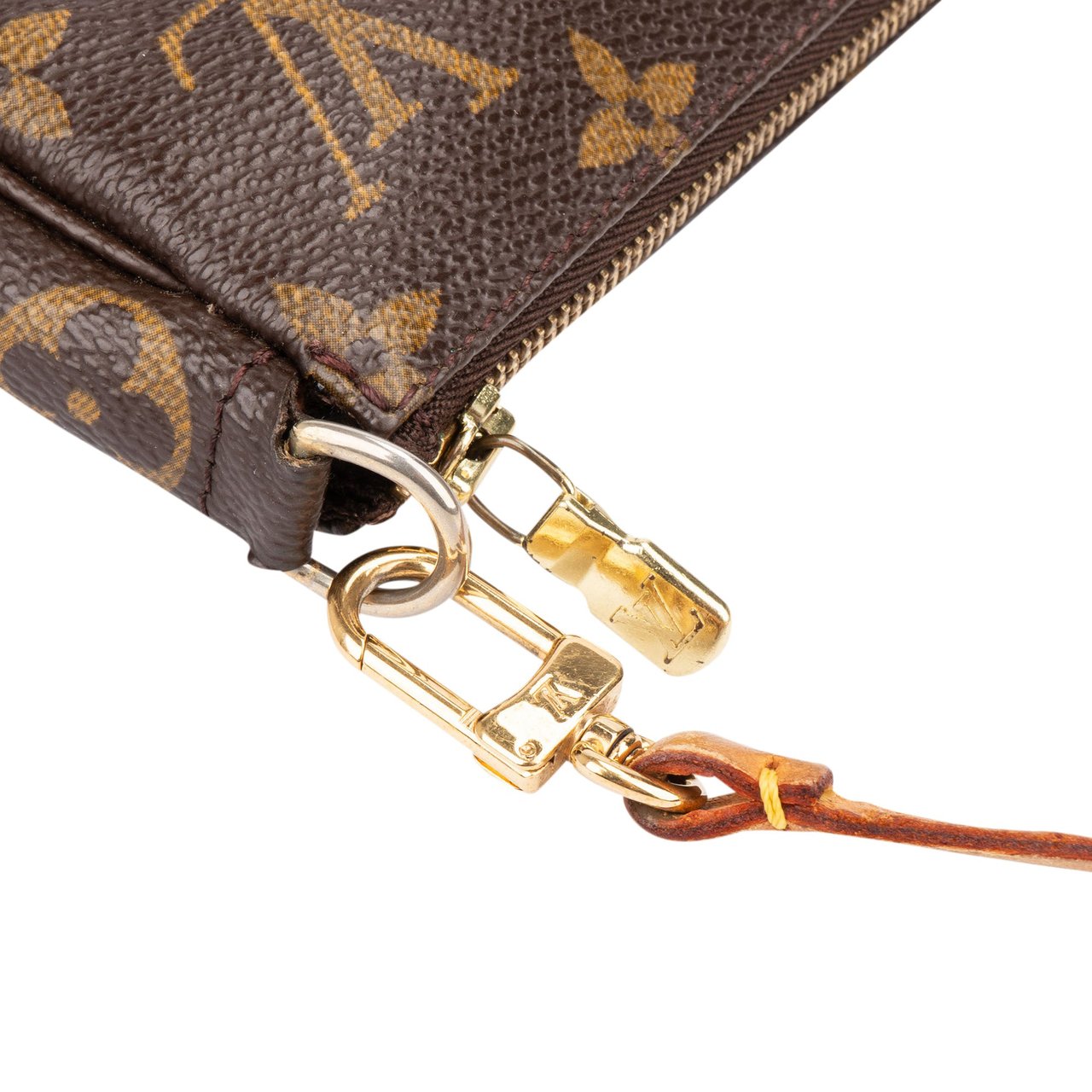 Louis Vuitton Louis Vuitton Canvas Monogram Pochette Accessoire Handbag Bruin