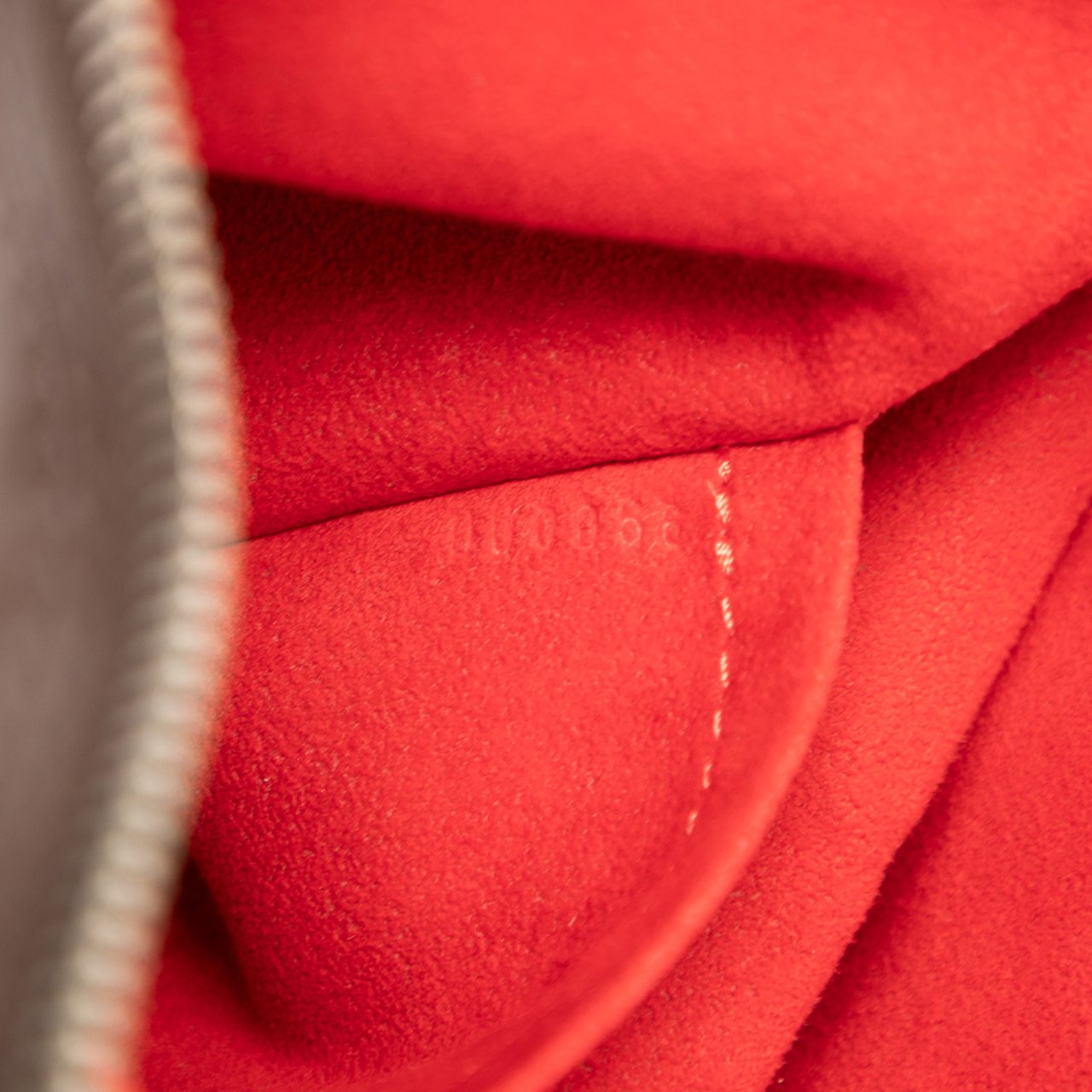 Louis Vuitton Damier Ebene Highbury Bruin