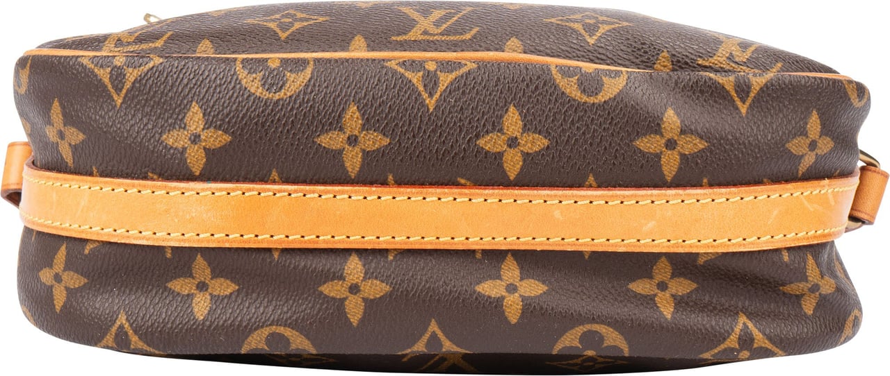 Louis Vuitton Louis Vuitton Canvas Monogram Senlis Crossbody Bag Bruin