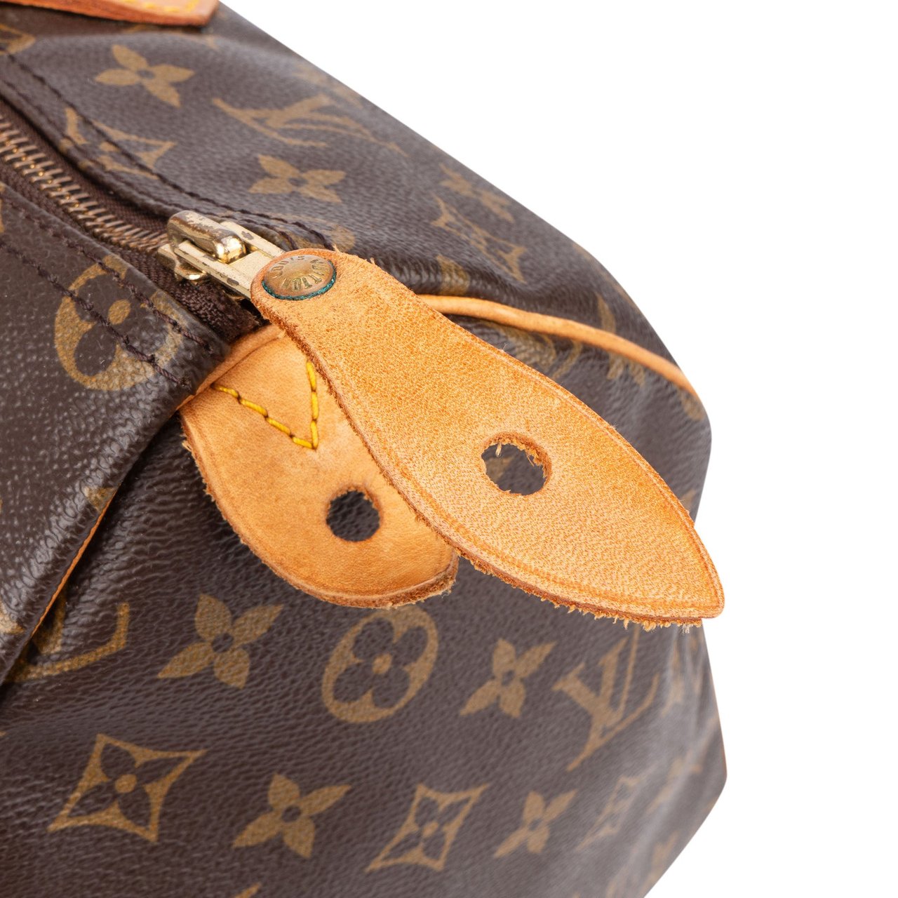 Louis Vuitton Louis Vuitton Canvas Monogram Speedy 35 Handbag Bruin