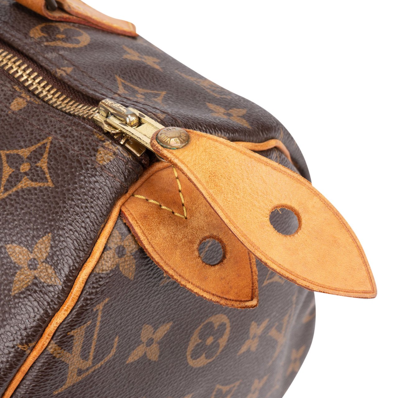 Louis Vuitton Louis Vuitton Canvas Monogram Speedy 30 Handbag Bruin
