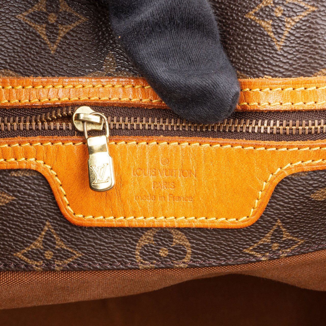 Louis Vuitton Louis Vuitton Canvas Monogram Sac Shopper Shoulder Bag Bruin