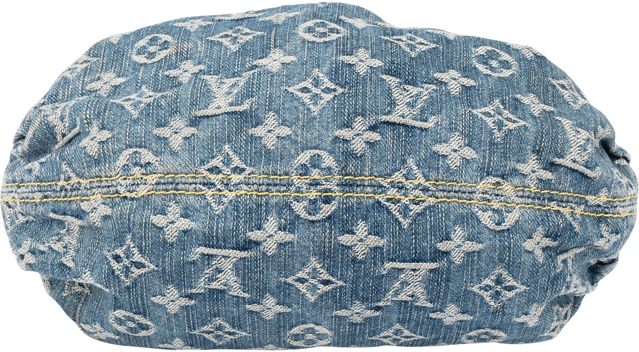 Louis Vuitton Louis Vuitton Denim Monogram Pleaty Handbag Blauw